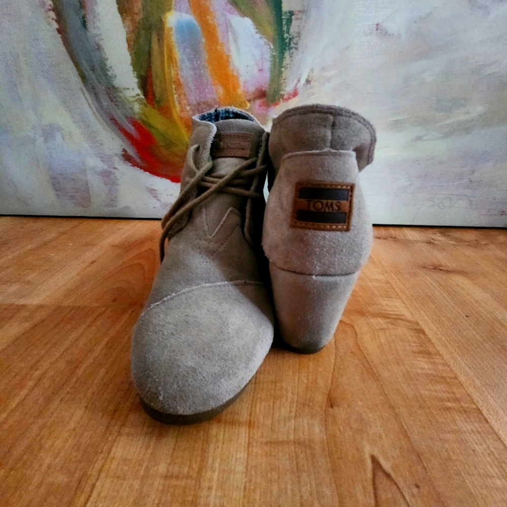 TOMS Gray Suede Ankle Boots